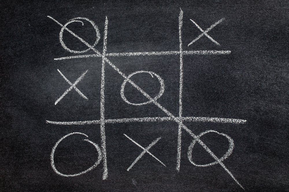 Abstract Tic Tac Toe Game Competition