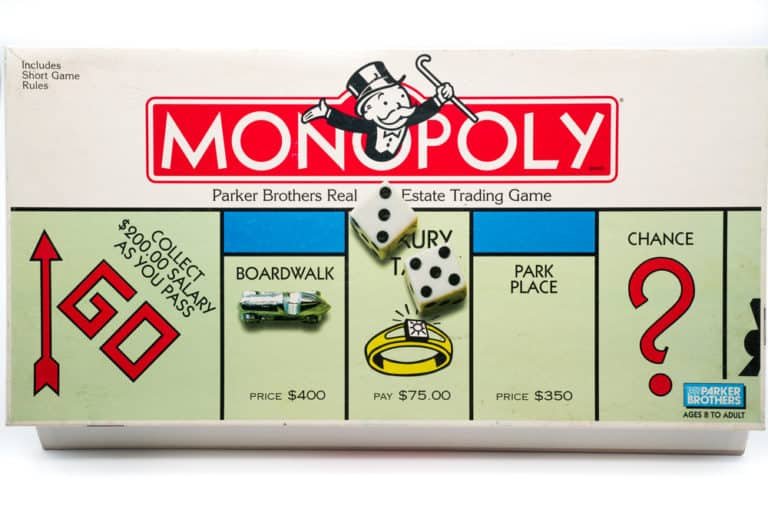 15 Reasons Monopoly Is the “Best Game Ever” Why It’s So Popular